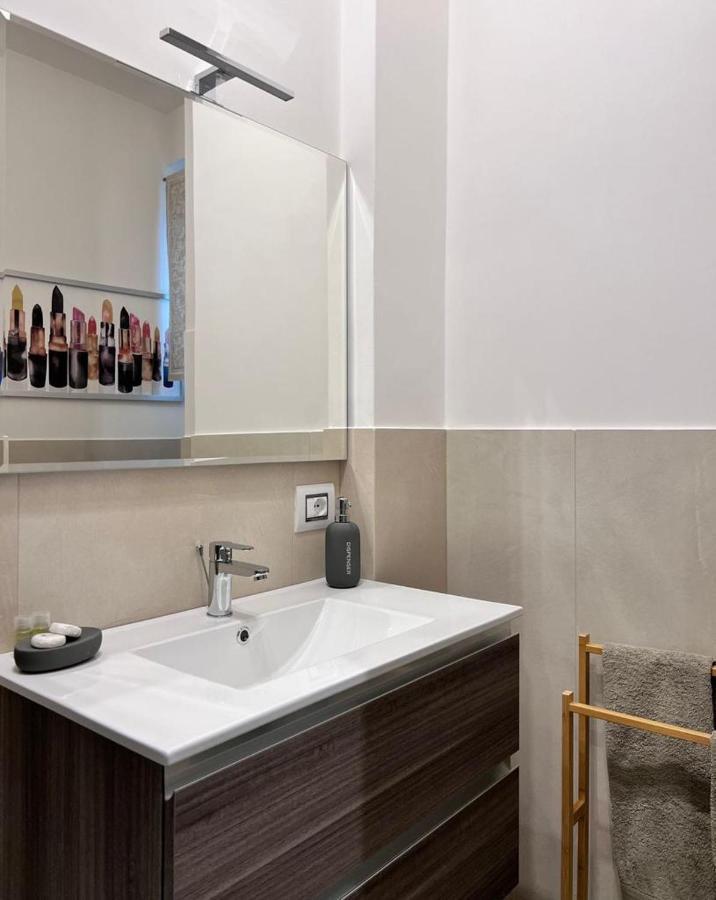Apartamento Visconti 90 Bari Exterior foto