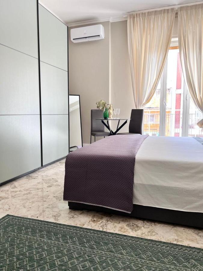 Apartamento Visconti 90 Bari Exterior foto
